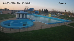 Hlavní bazén, divoká řeka