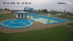 Hlavní bazén, divoká řeka