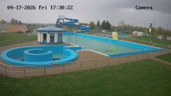 Hlavní bazén, divoká řeka