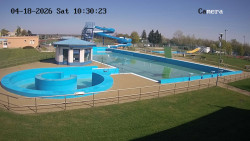 Hlavní bazén, divoká řeka