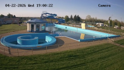 Hlavní bazén, divoká řeka