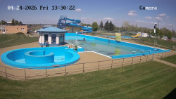 Hlavní bazén, divoká řeka