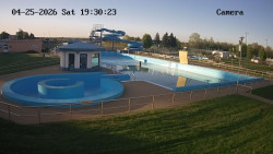 Hlavní bazén, divoká řeka