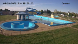 Hlavní bazén, divoká řeka