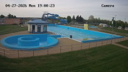 Hlavní bazén, divoká řeka