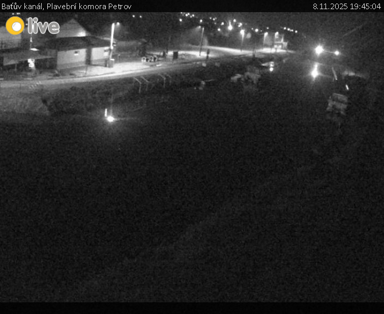 Baťův kanál - Plavební komora Petrov - 8.11.2025 v 19:45