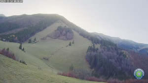 Chata na Grúni - Poludňový grúň - 14.11.2025 v 08:32 Chata na Grúni - Poludňový grúň - 14.11.2025 v 08:32