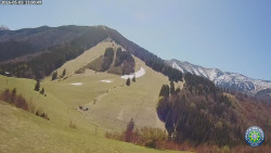 Poludňový grúň