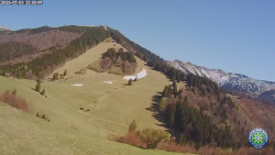 Poludňový grúň