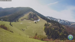 Poludňový grúň