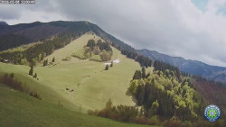 Poludňový grúň