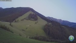 Poludňový grúň