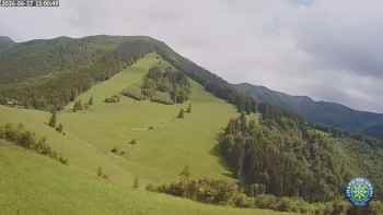 Hütte auf Grúňi