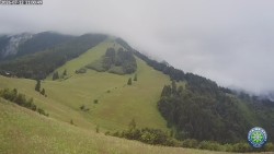 Poludňový grúň