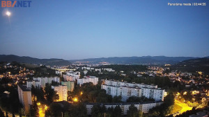 Město Banská Bystrica - Pohled od Sásové-Rudlové - 15.6.2025 v 03:45