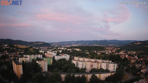 Město Banská Bystrica - Pohled od Sásové-Rudlové - 6.7.2025 v 04:45