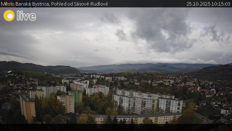 Město Banská Bystrica - Pohled od Sásové-Rudlové - 25.10.2025 v 10:15 Město Banská Bystrica - Pohled od Sásové-Rudlové - 25.10.2025 v 10:15