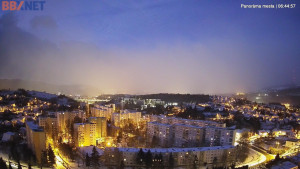 Město Banská Bystrica - Pohled od Sásové-Rudlové - 31.12.2025 v 06:45