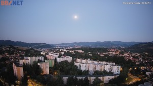 Město Banská Bystrica - Pohled od Sásové-Rudlové - 31.7.2026 v 04:45 Město Banská Bystrica - Pohled od Sásové-Rudlové - 31.7.2026 v 04:45
