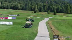 Sjezdovky, Golfové hřiště