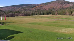 Sjezdovky, Golfové hřiště