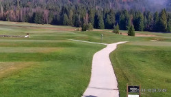 Sjezdovky, Golfové hřiště