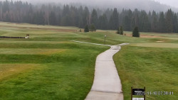 Sjezdovky, Golfové hřiště