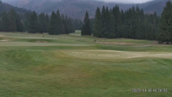 Sjezdovky, Golfové hřiště