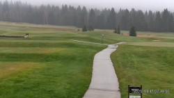 Sjezdovky, Golfové hřiště