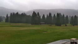 Sjezdovky, Golfové hřiště