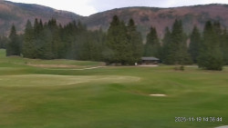 Sjezdovky, Golfové hřiště