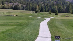 Sjezdovky, Golfové hřiště