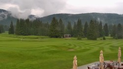 Sjezdovky, Golfové hřiště