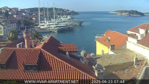 Hvar - Přístav Hvar - 23.6.2025 v 07:45