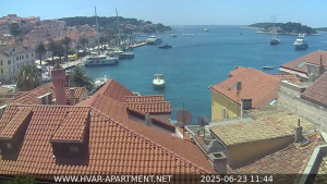 Hvar - Přístav Hvar - 23.6.2025 v 11:45