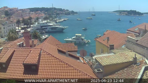 Hvar - Přístav Hvar - 23.6.2025 v 12:45