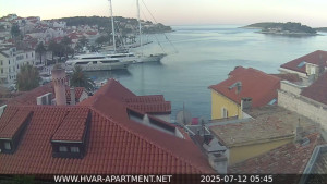 Hvar - Přístav Hvar - 12.7.2025 v 05:45
