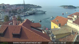 Hvar - Přístav Hvar - 15.8.2025 v 08:45