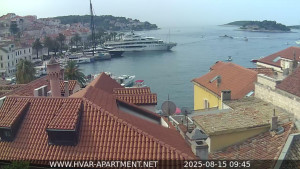 Hvar - Přístav Hvar - 15.8.2025 v 09:45