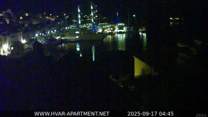 Hvar - Přístav Hvar - 17.9.2025 v 04:45