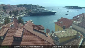 Hvar - Přístav Hvar - 17.9.2025 v 13:15