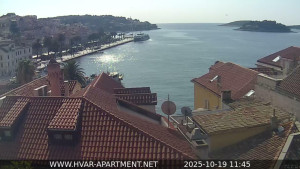 Hvar - Přístav Hvar - 19.10.2025 v 11:45