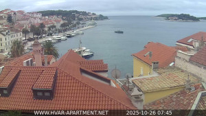 Hvar - Přístav Hvar - 26.10.2025 v 07:45 Hvar - Přístav Hvar - 26.10.2025 v 07:45
