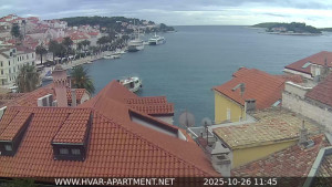 Hvar - Přístav Hvar - 26.10.2025 v 11:45 Hvar - Přístav Hvar - 26.10.2025 v 11:45