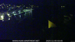 Hvar - Přístav Hvar - 5.11.2025 v 03:45