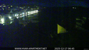 Hvar - Přístav Hvar - 17.12.2025 v 06:45