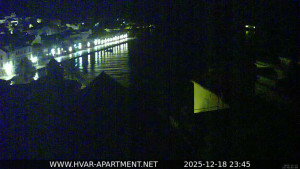 Hvar - Přístav Hvar - 18.12.2025 v 23:45