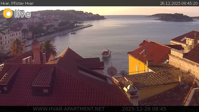 Hvar - Přístav Hvar - 26.12.2025 v 08:45