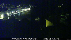 Hvar - Přístav Hvar - 31.12.2025 v 03:45