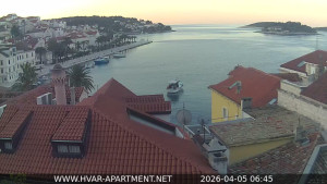 Hvar - Přístav Hvar - 5.4.2026 v 06:45 Hvar - Přístav Hvar - 5.4.2026 v 06:45